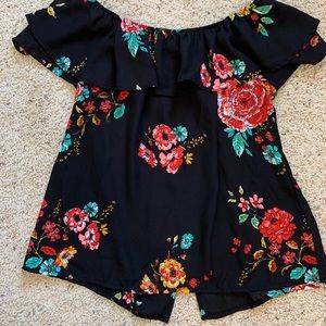 Xhilaration off shoulder open back top